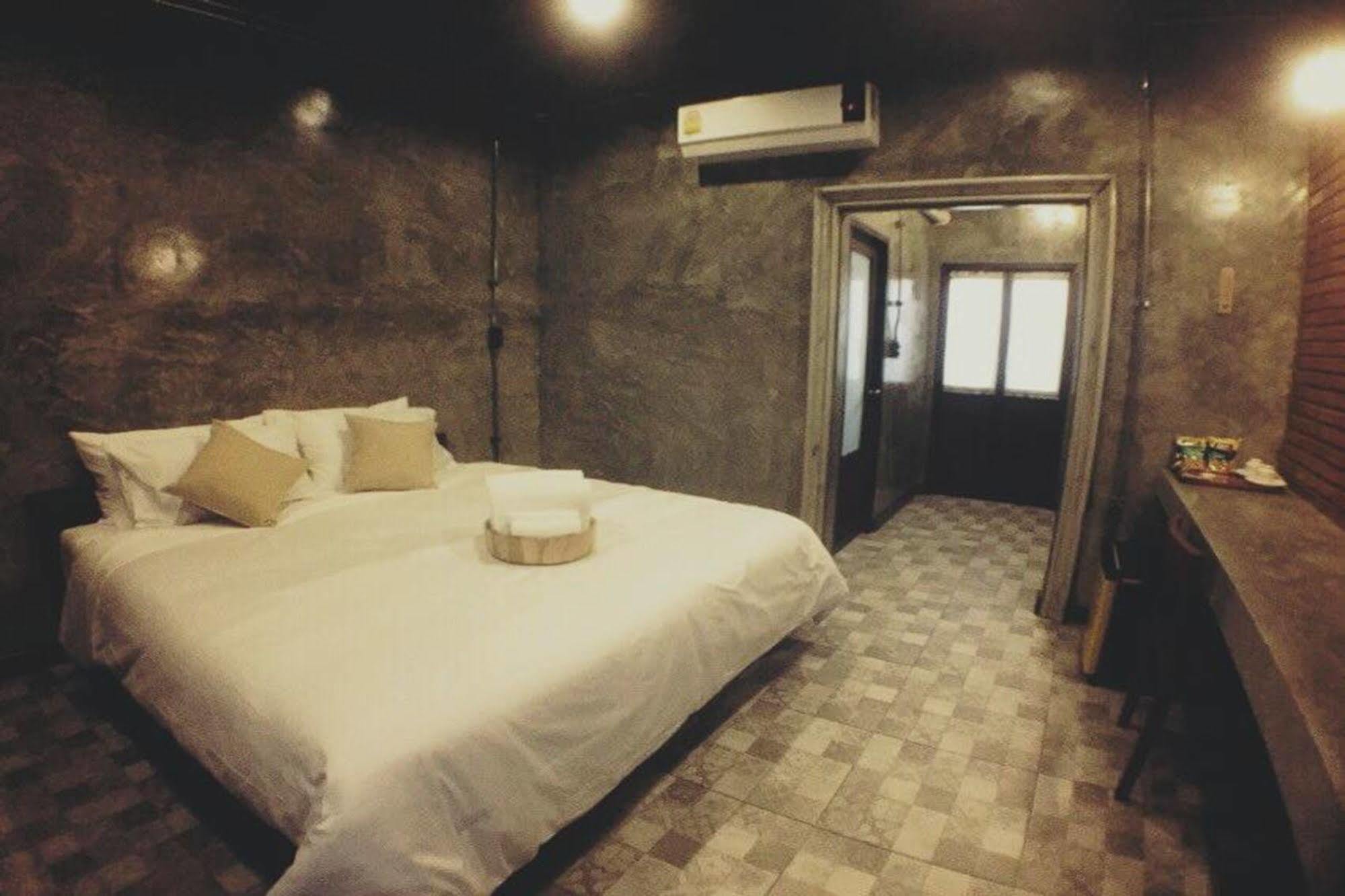 The Wishes Hotel At Chiangmai Chiang Mai Bagian luar foto